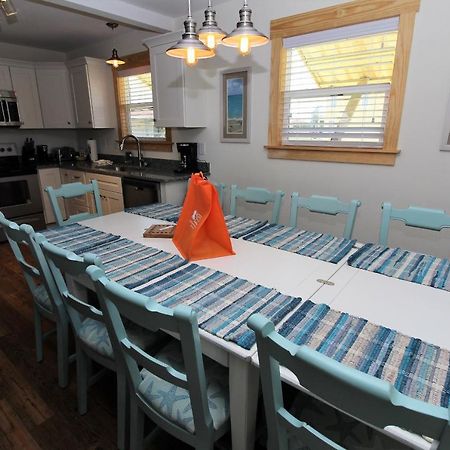 Whalebone Ocean Cottages By Kees Vacations ナグス・ヘッド エクステリア 写真