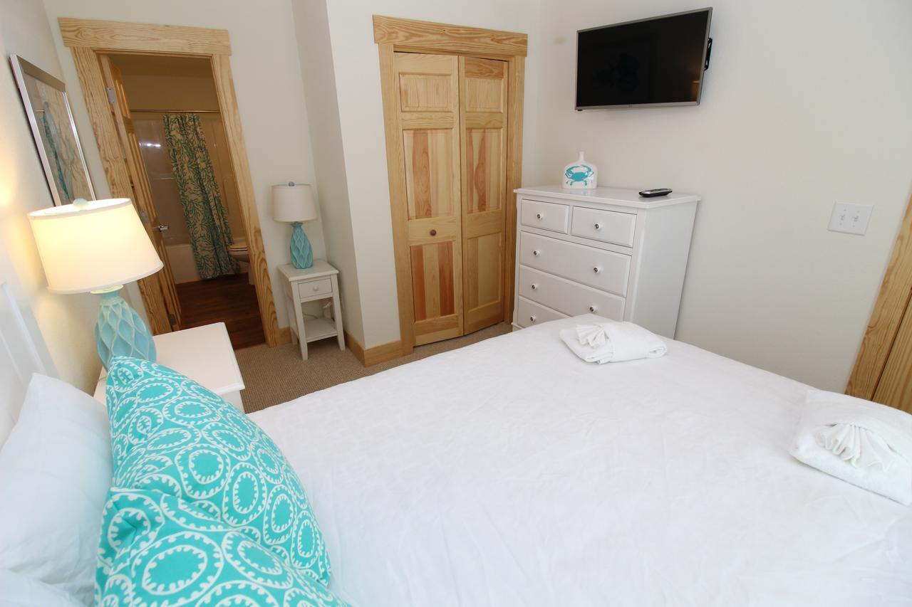 Whalebone Ocean Cottages By Kees Vacations ナグス・ヘッド エクステリア 写真