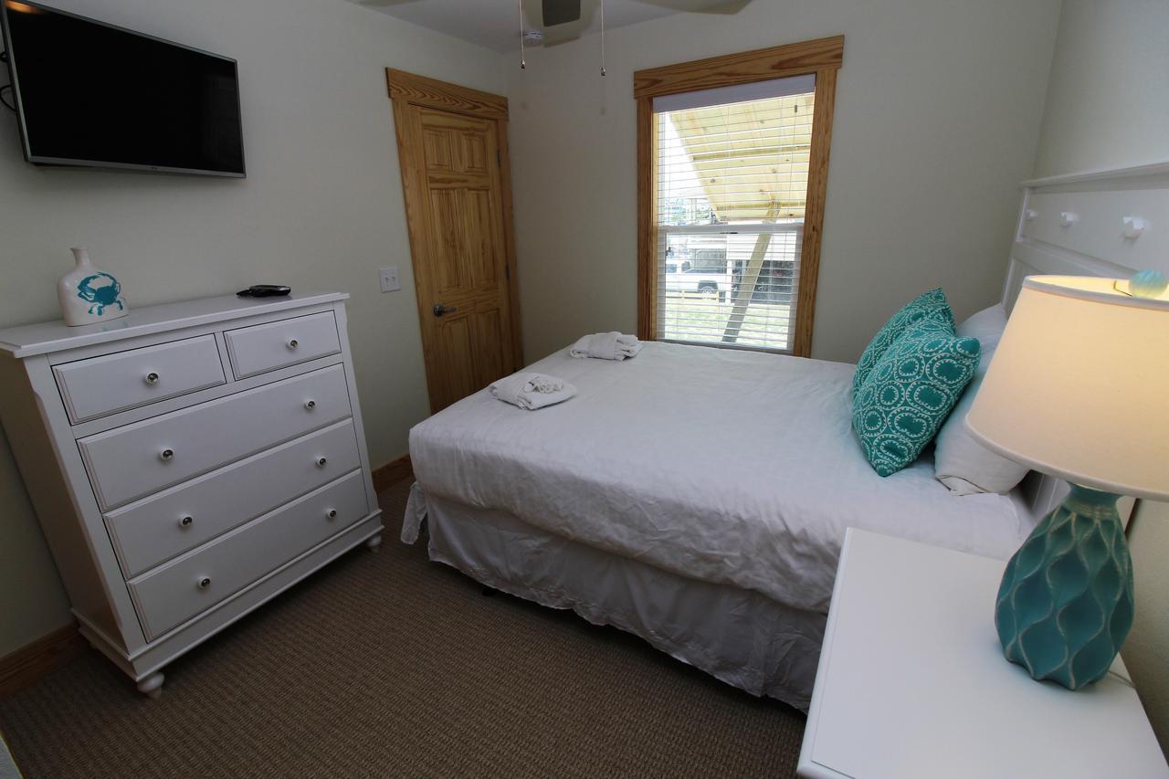 Whalebone Ocean Cottages By Kees Vacations ナグス・ヘッド エクステリア 写真