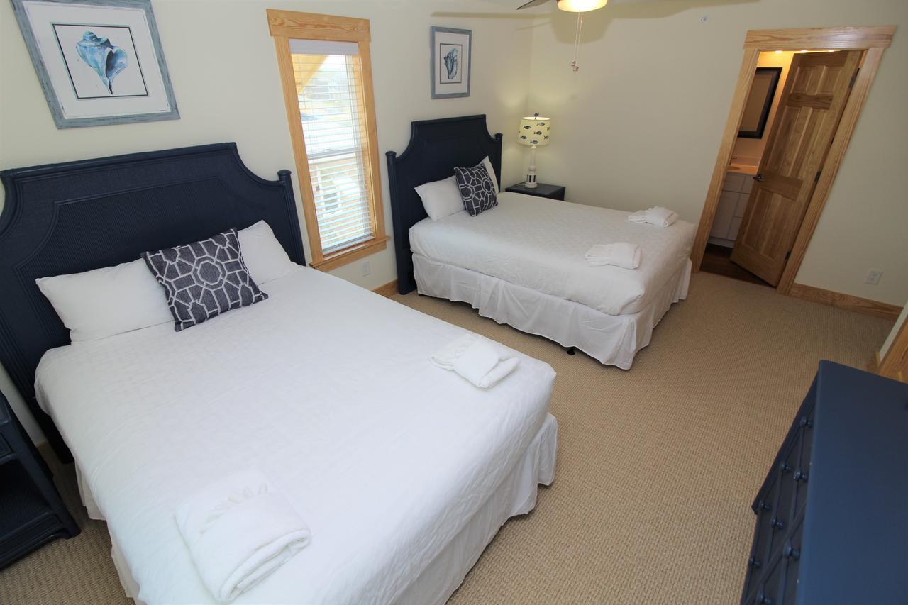 Whalebone Ocean Cottages By Kees Vacations ナグス・ヘッド エクステリア 写真