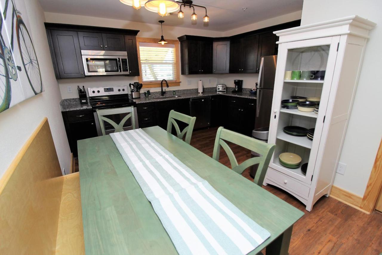 Whalebone Ocean Cottages By Kees Vacations ナグス・ヘッド エクステリア 写真